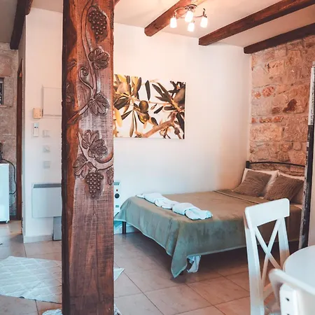 2k Eco Pool & Stone * Kriopigi