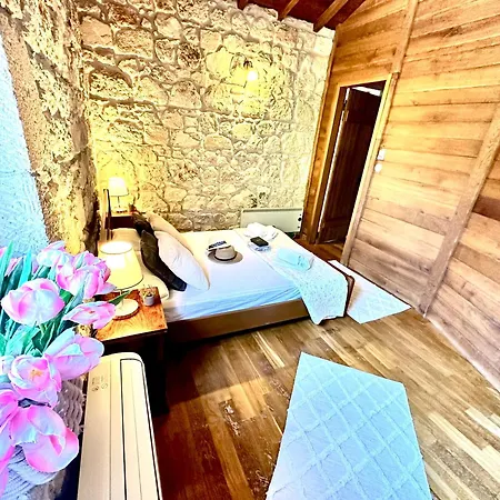 2k Eco Pool & Stone Villa Kryopigi