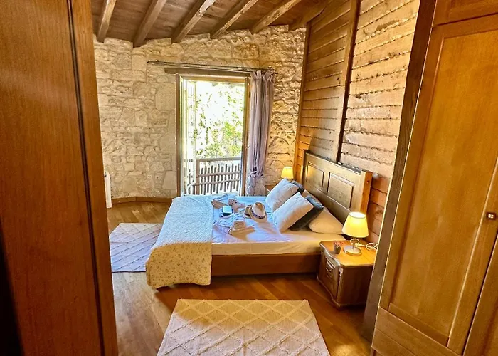 2k Eco Pool & Stone 别墅