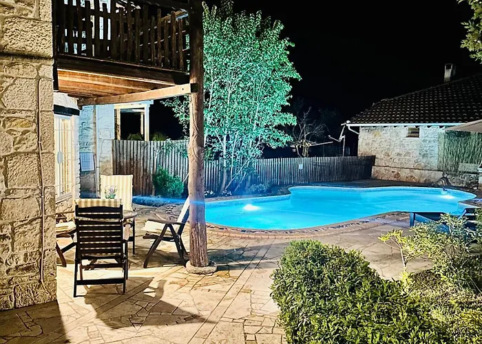 2k Eco Pool & Stone 别墅 *